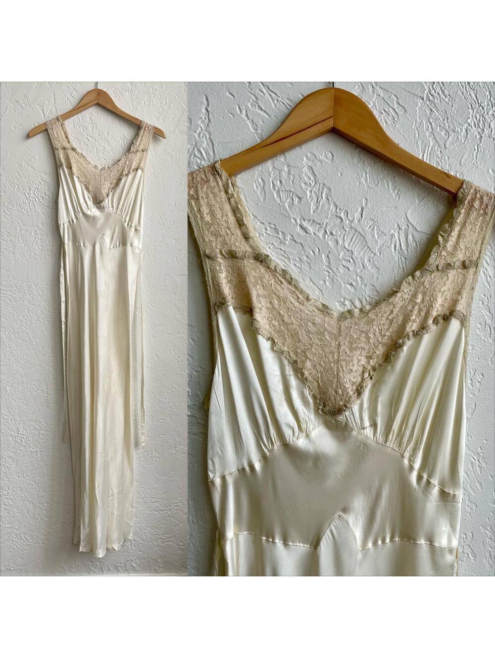 Ivory Silk and Lace Lingerie Night Gown 1930/40's | One Size